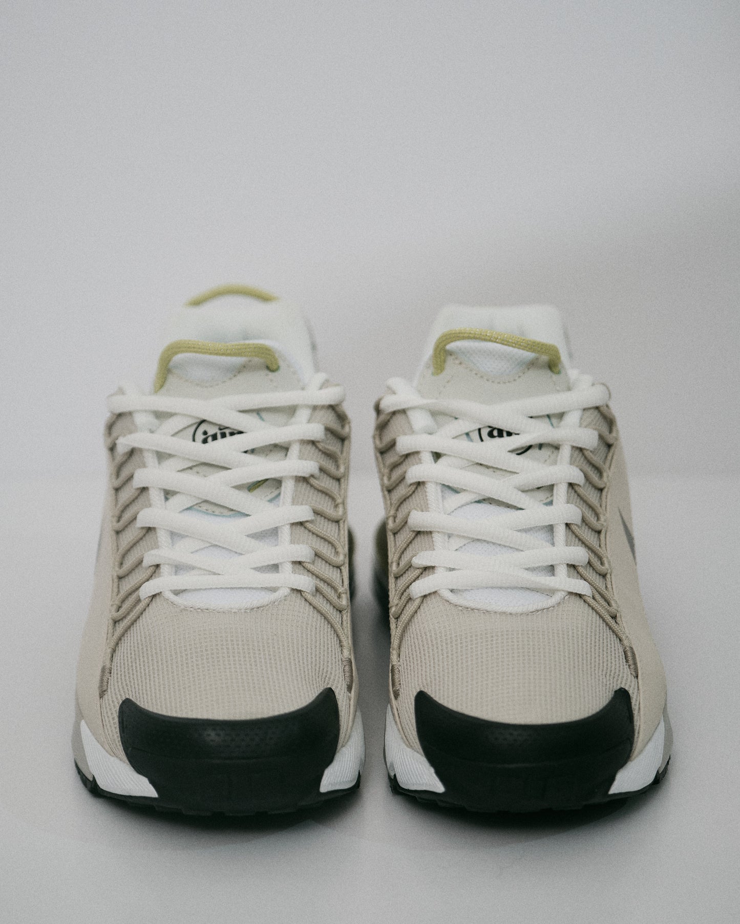 Nike Air Max Pulse – Phantom / Light Bone / Volt Black